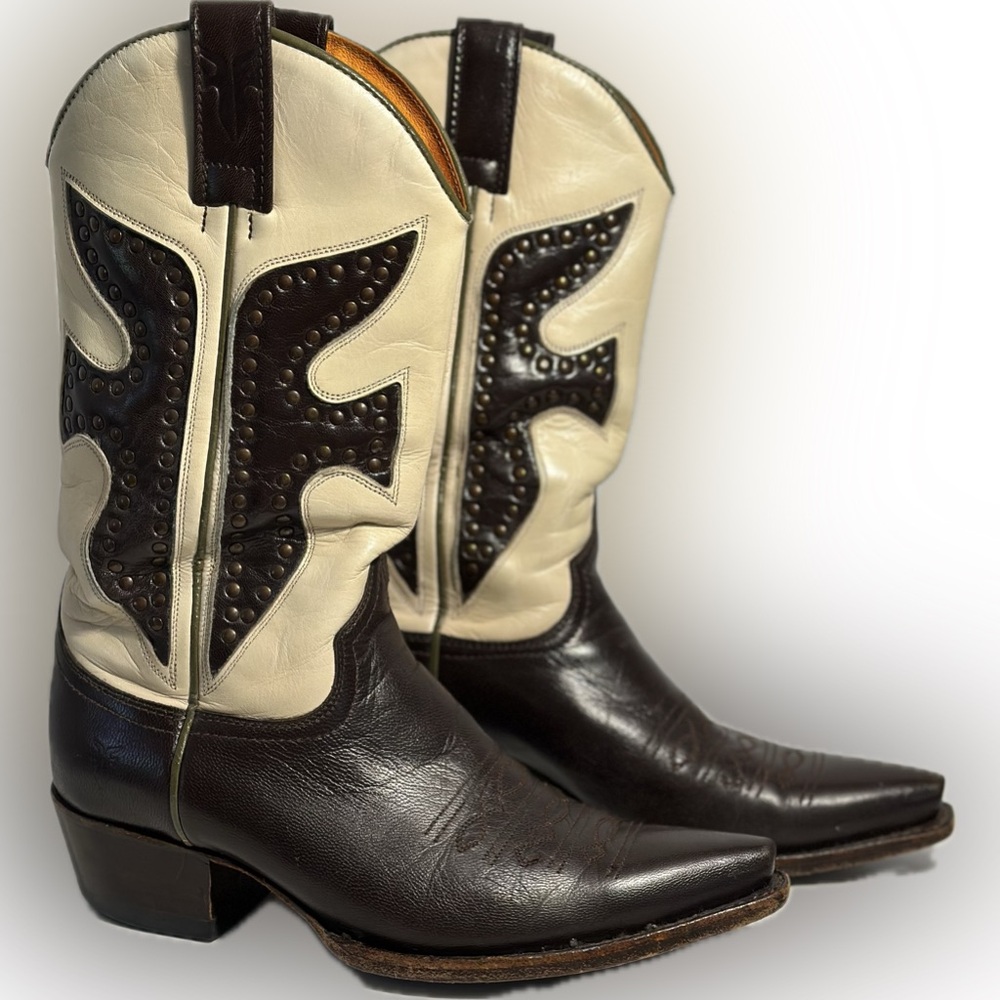 Frye Boots - Brown & Tan Studded Daisy Duke 77780.  Size 7 excellent condition